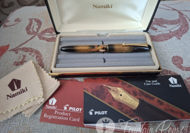 Pilot Antique Maki-e Lovebird pajaros enamorados Fountain Pen estilografica Nib F